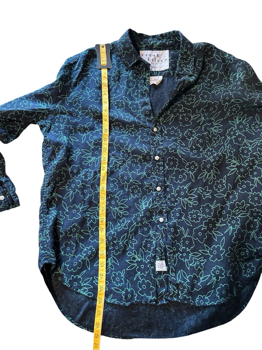 Frank & Eileen Button Down Shirt Eileen Style Linen Navy Green Floral Medium - Picture 8 of 9